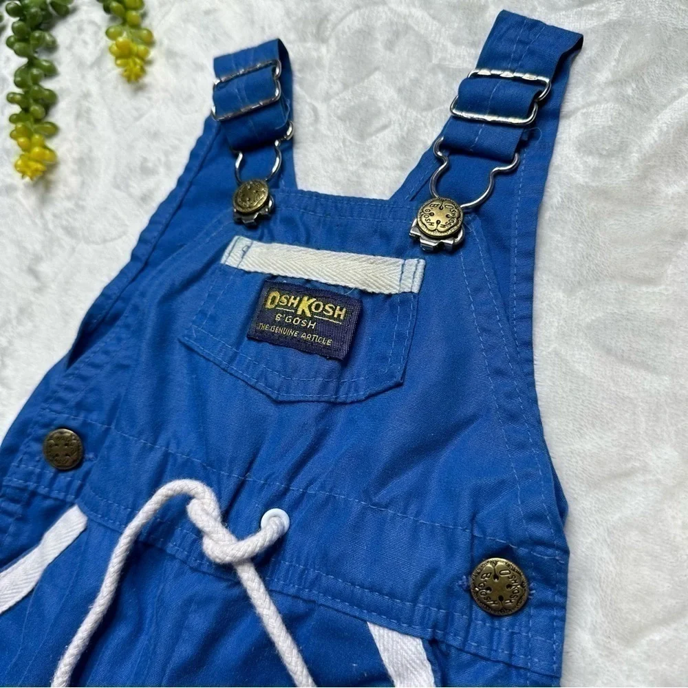 Vintage 1980s Osh Kosh B'gosh Vestbak Overalls Romper in Blue and White 3-6mo